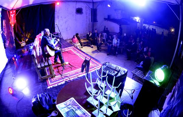 O Coletivo Mungo presta homenagens aos mestres da Cultura Popular de poções